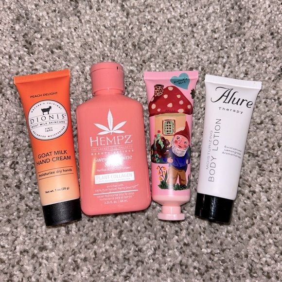 Travel lotion bundle - Picture 1 of 3